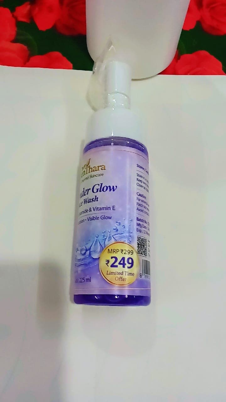 Water Glow Face Wash product view 1
